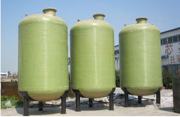 如何避免玻璃鋼鹽酸儲罐在生產過程中出現氣泡?